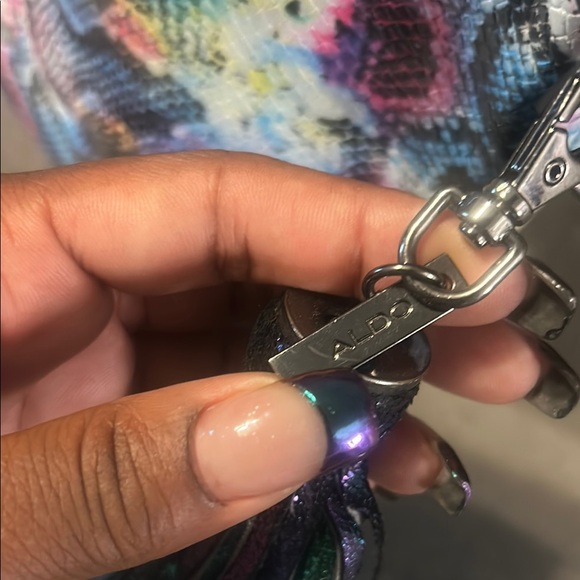 Aldo Black and Blue Shoulder Bag with Artistic Design - Picture 3 of 5